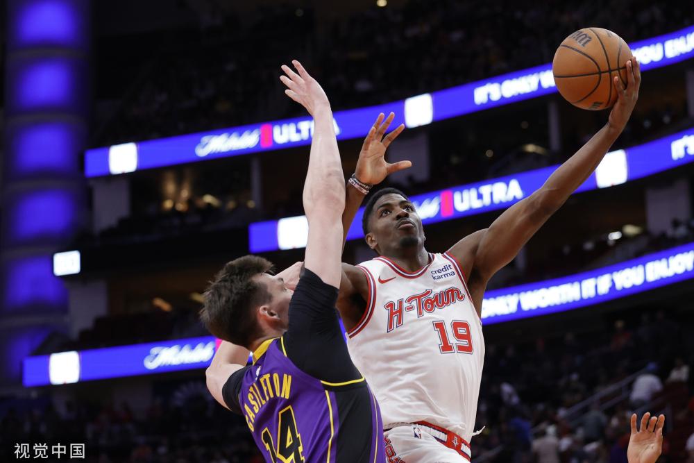 成功打入首 成功打入首